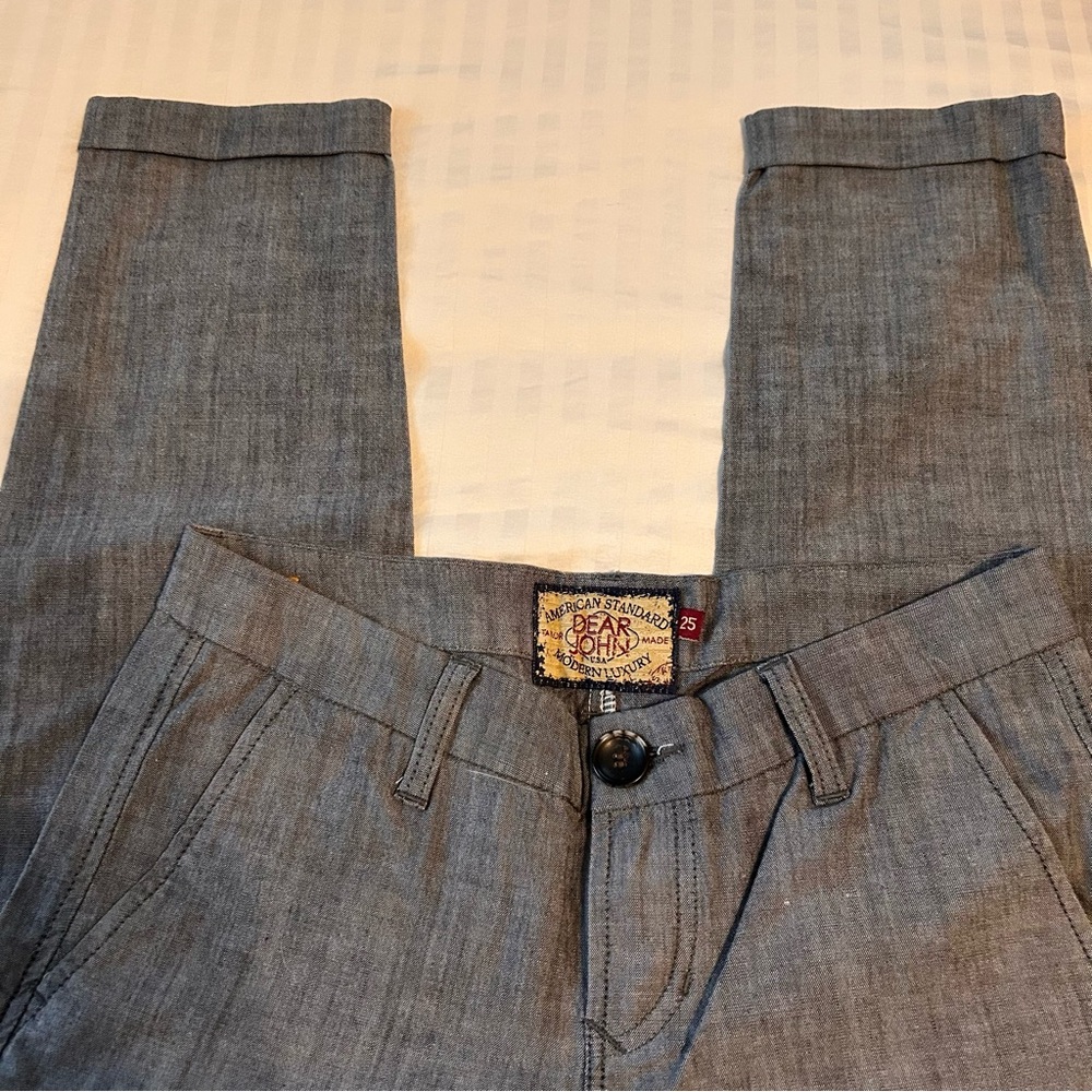 Dear John Cropped Pants - Picture 4 of 8